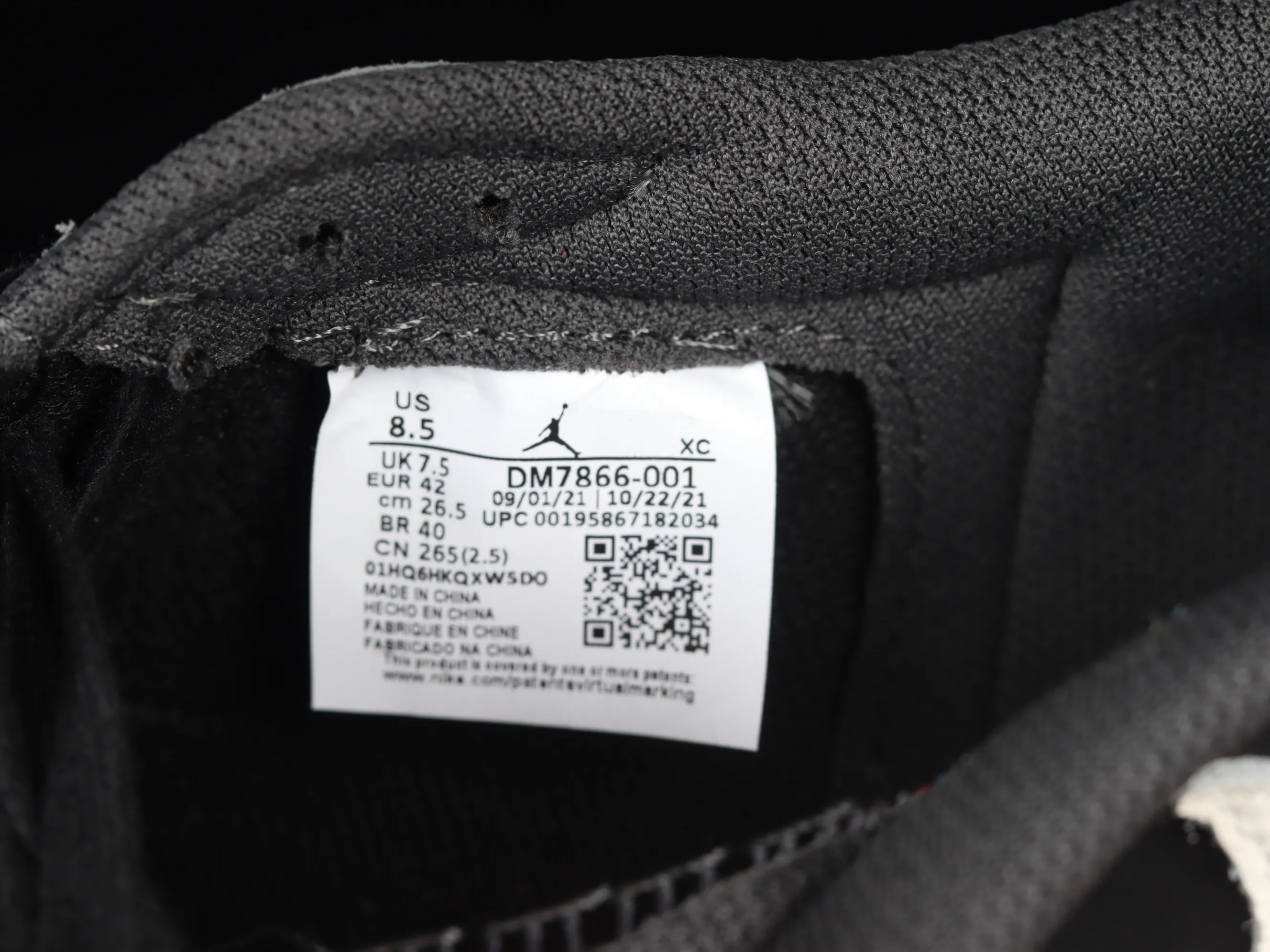 All Categories Air Jordan Jordan Series Basketball Shoes Air Jordan 1 Low Travis Scott x Air Jordan 1 Low "Black Phantom" AJ1 Joe 1 Overhook Black Phantom DM7866-001